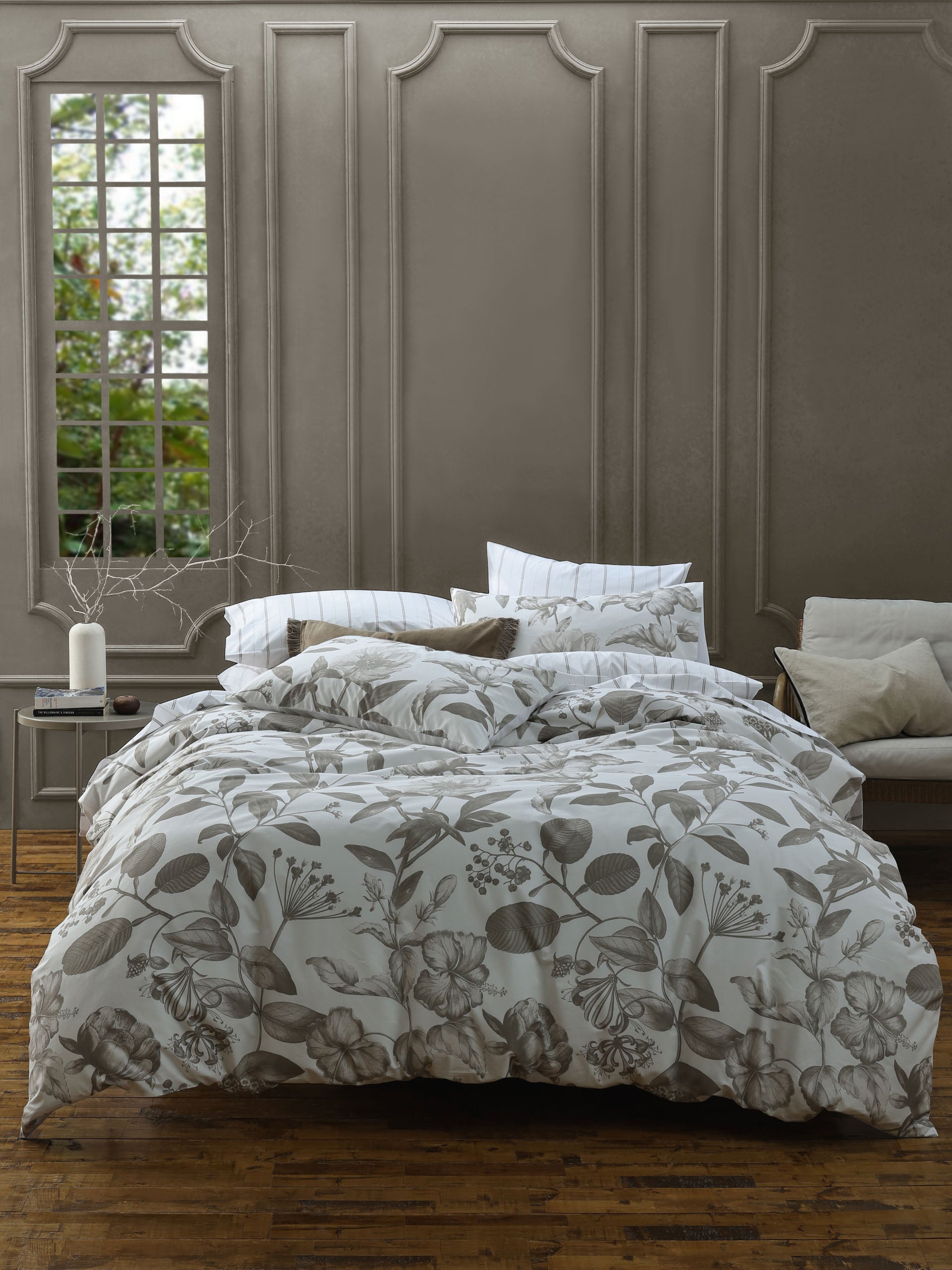 Pure Botanical Taupe Quilt Cover Set