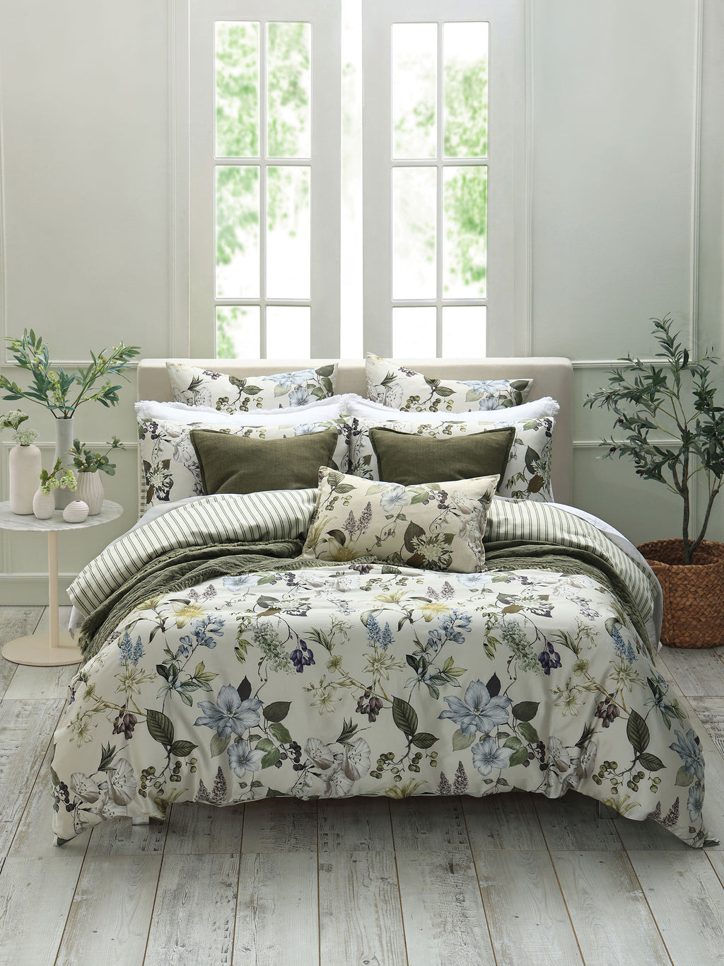 Sanctuary Quilt Cover Set