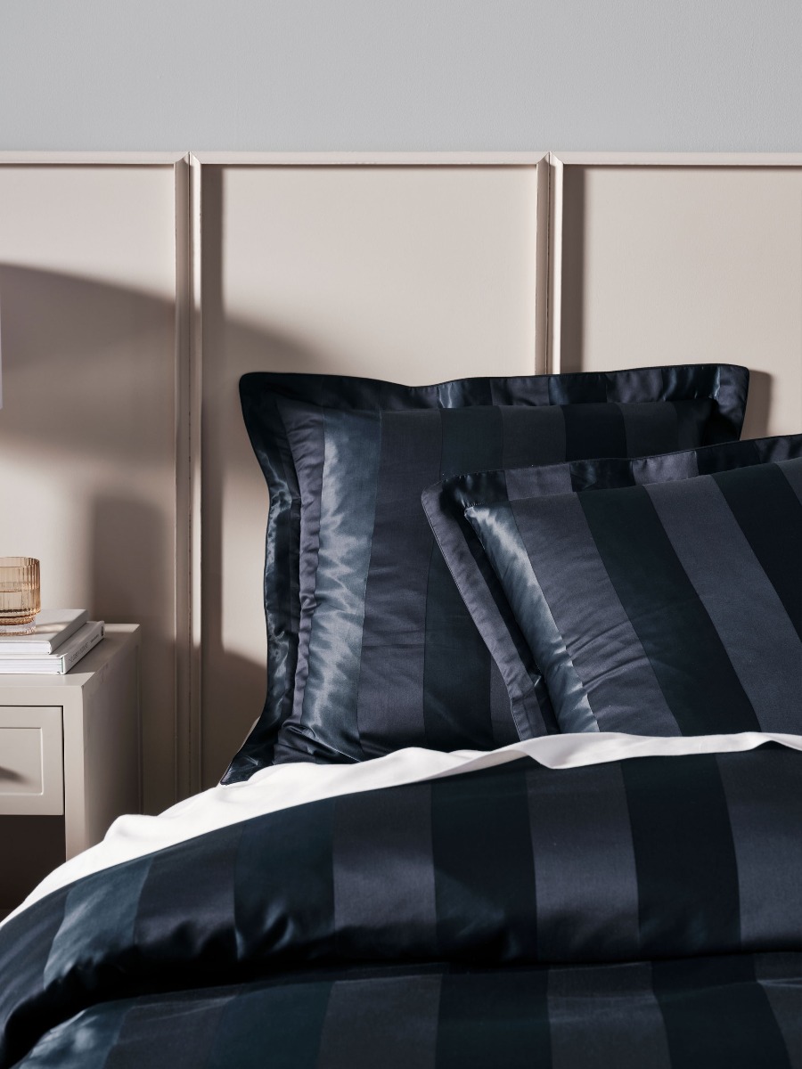 Francesco Navy Quilt Cover Set