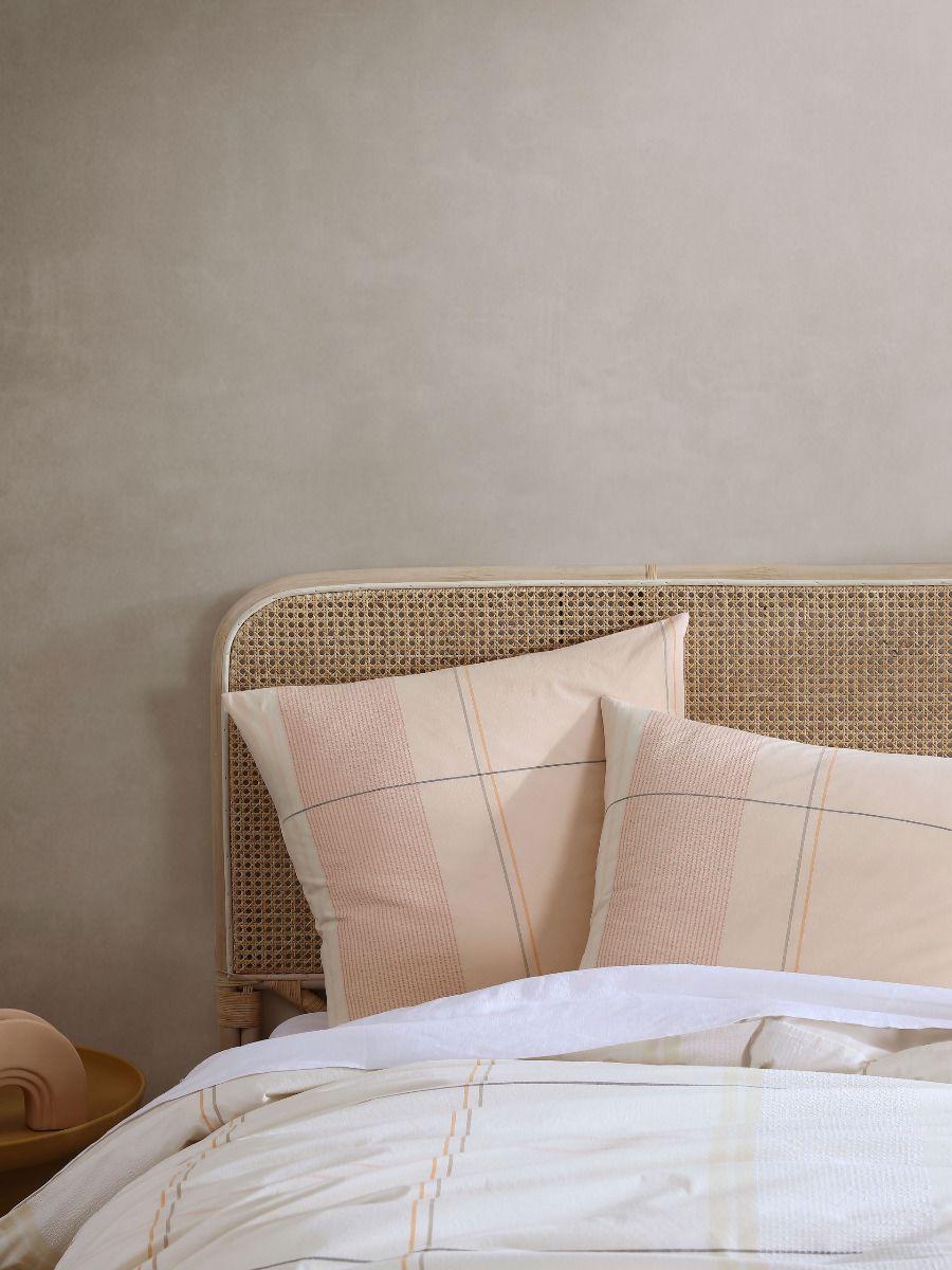 Cobain Vanilla European Pillowcase