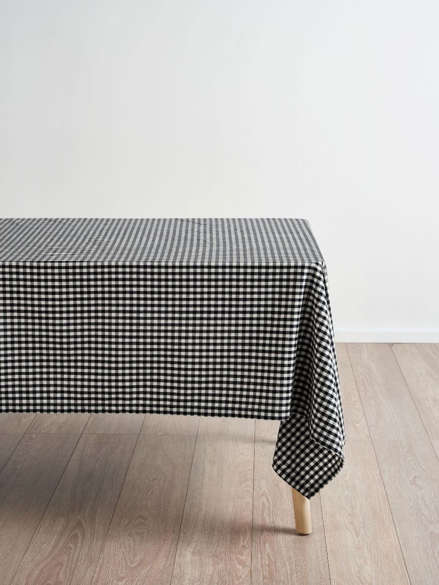 Springsteen Black Square Tablecloth