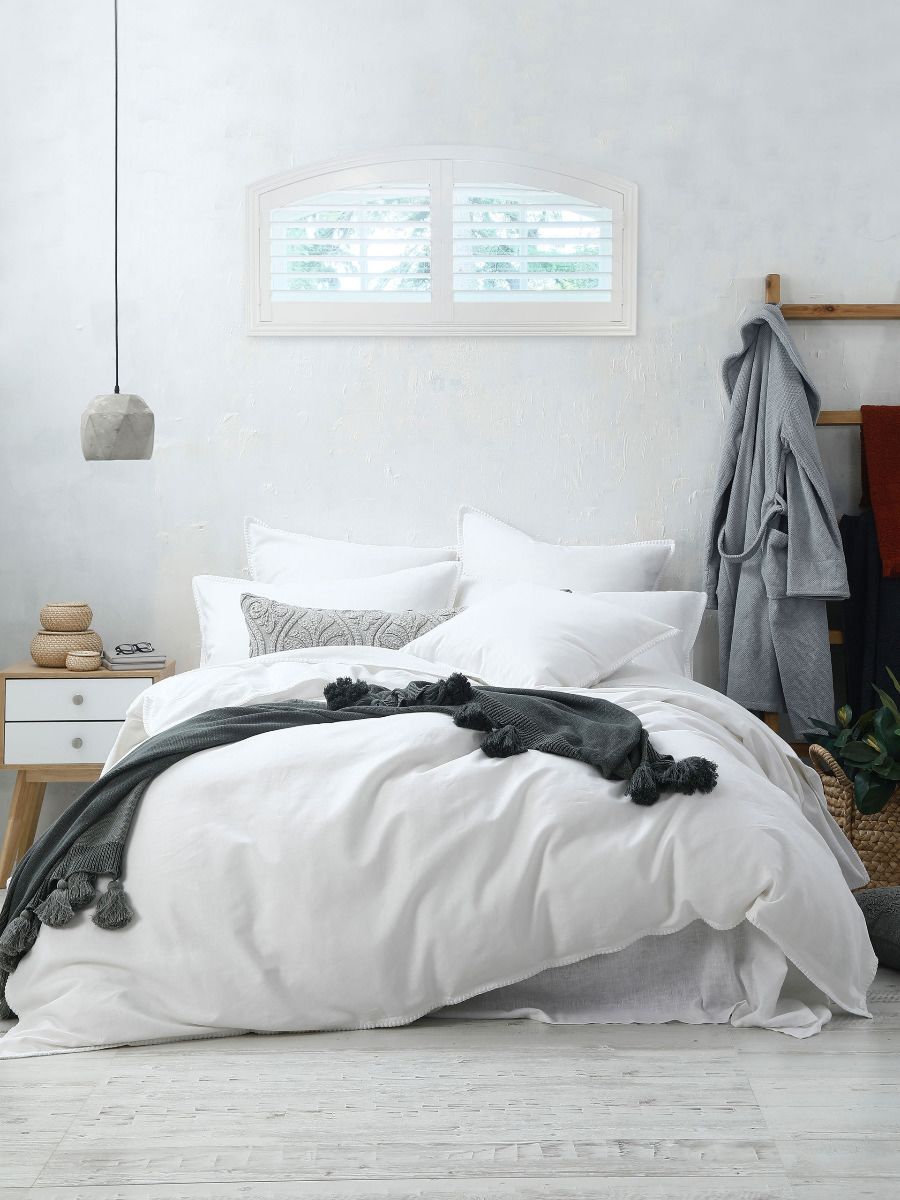 Stitch White Quilt Cover Set