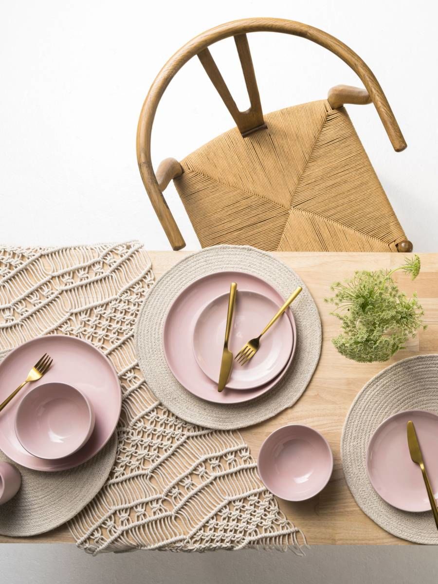 Woodstock Table Runner