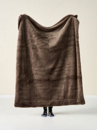 Selma Clove Throw