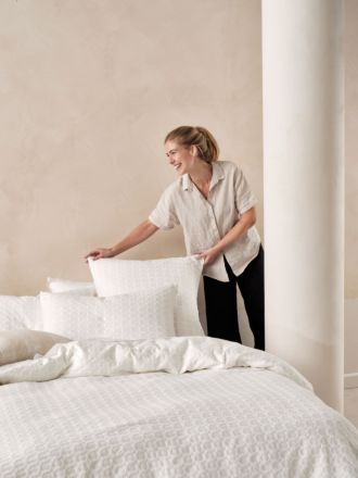 Vista White Quilt Cover Set