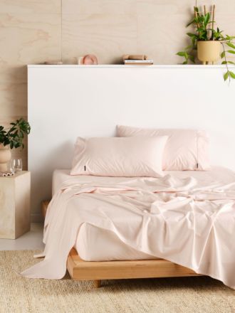 Vienna Pink Sheet Set