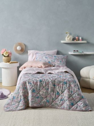 Lottie Coverlet Set