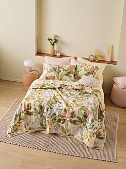 Calista Coverlet