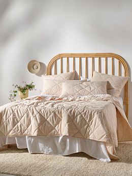 Classic Stripe Rose Coverlet