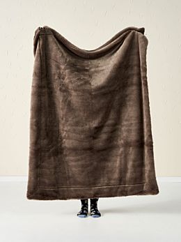 Selma Clove Throw