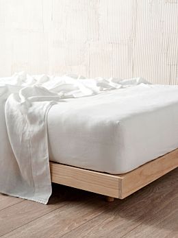 Nimes White Fitted Sheet 50cm