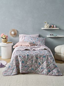 Lottie Coverlet Set