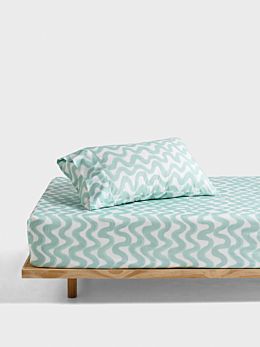 Wiggle Wiggle Fitted Sheet + Pillowcase Set
