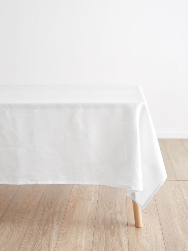 White shop linen tablecloths