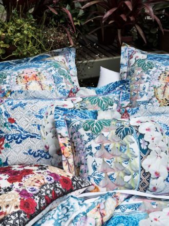 Geisha Gateway European Pillowcase