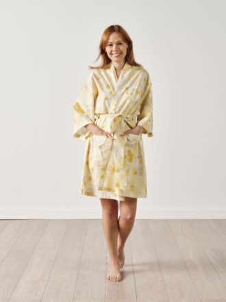 Daffodil Garden Short Robe