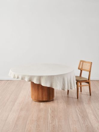 Nimes Natural Linen Round Tablecloth