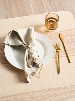 Nimes Natural Linen 4-Piece Napkin Set